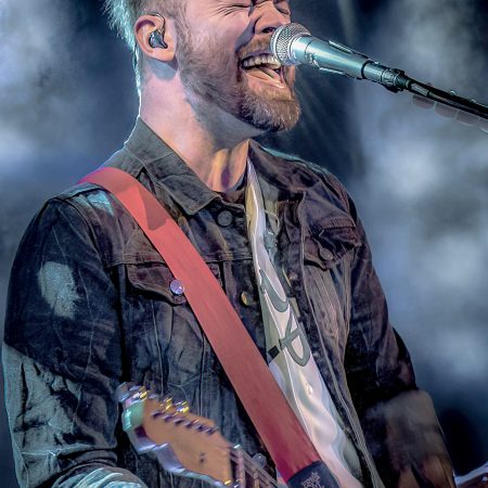David Cook performing for Race for Hope benefit concert.
